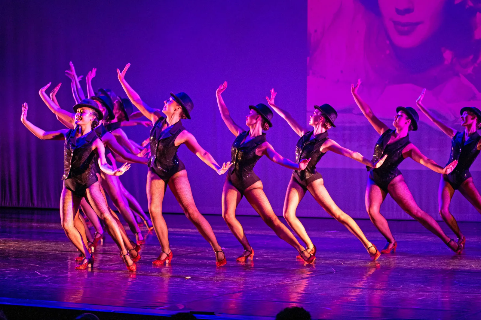 Modern and Jazz dancers at Kilburn School of Dance