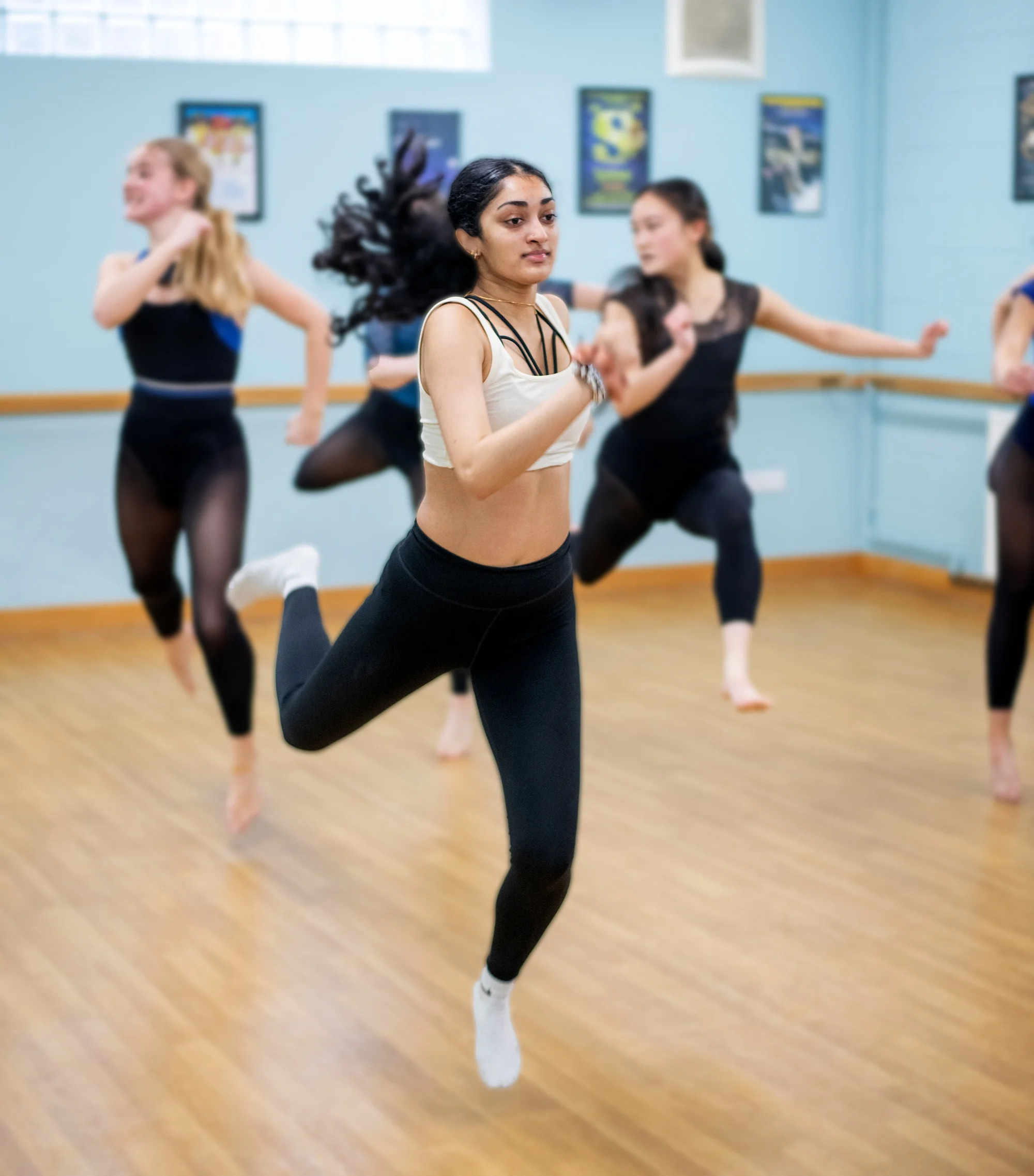 Contemporary dance class at Kilburn School of Dance, Wellingborough